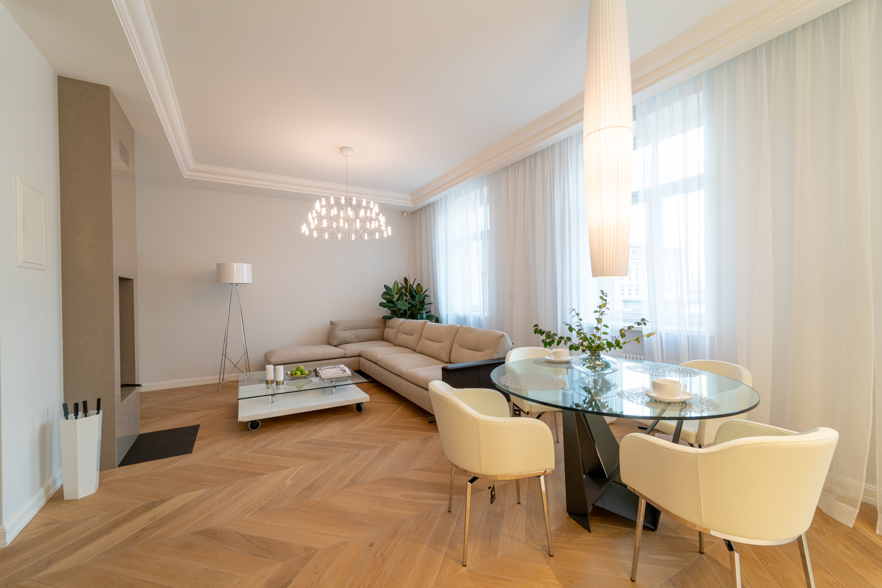 Apartment No.14