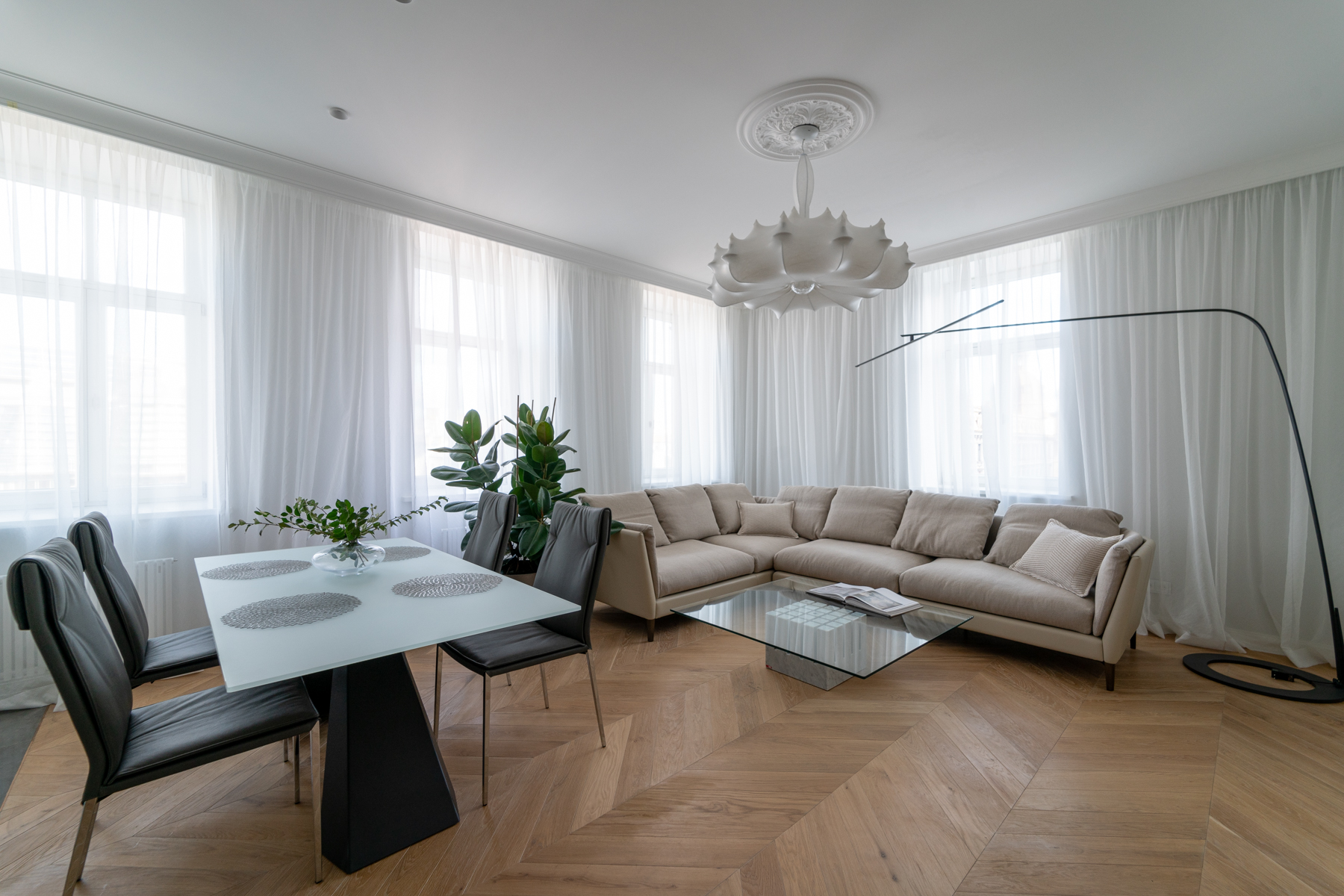 Apartment No.15
